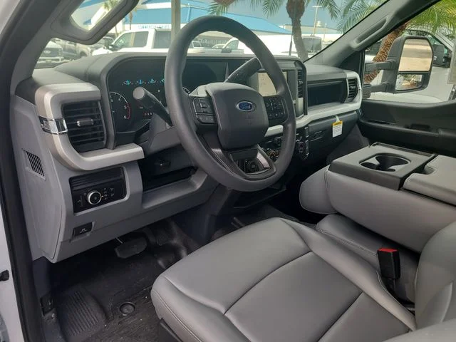 New 2026 Oxford White Ford XL image 18