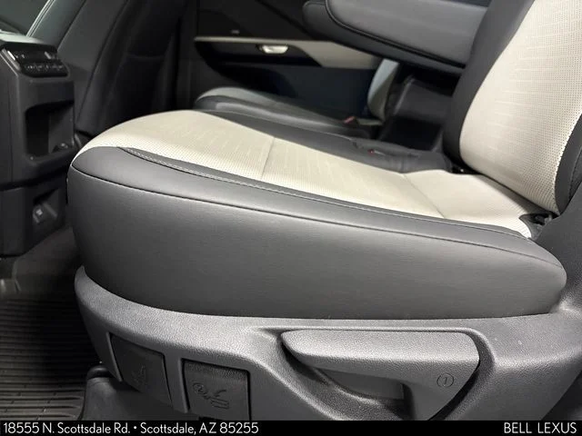 Certified Used 2025 Beige Lexus 500h F SPORT Premium image 21