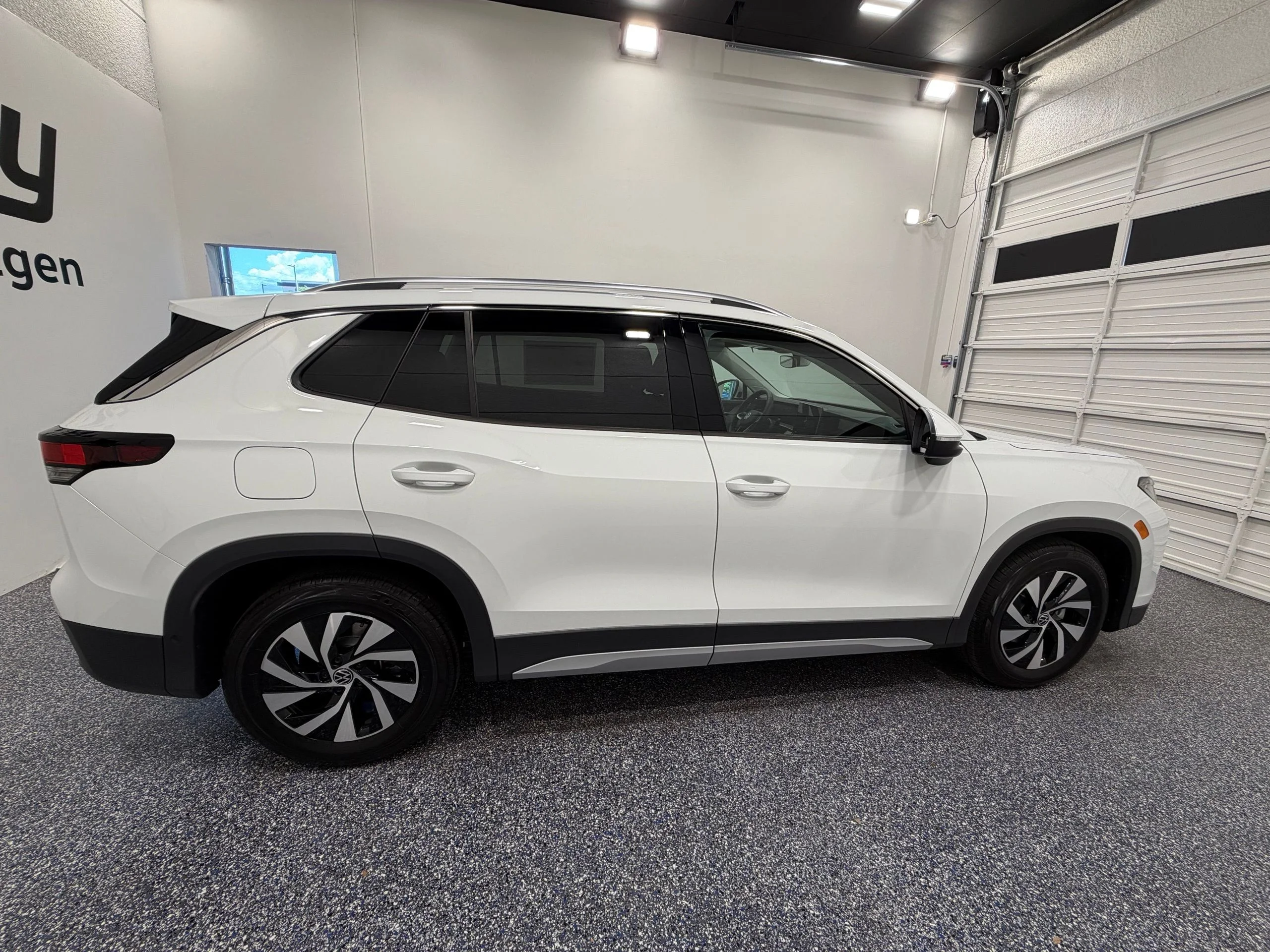 New 2026 White Volkswagen 2.0T S image 7