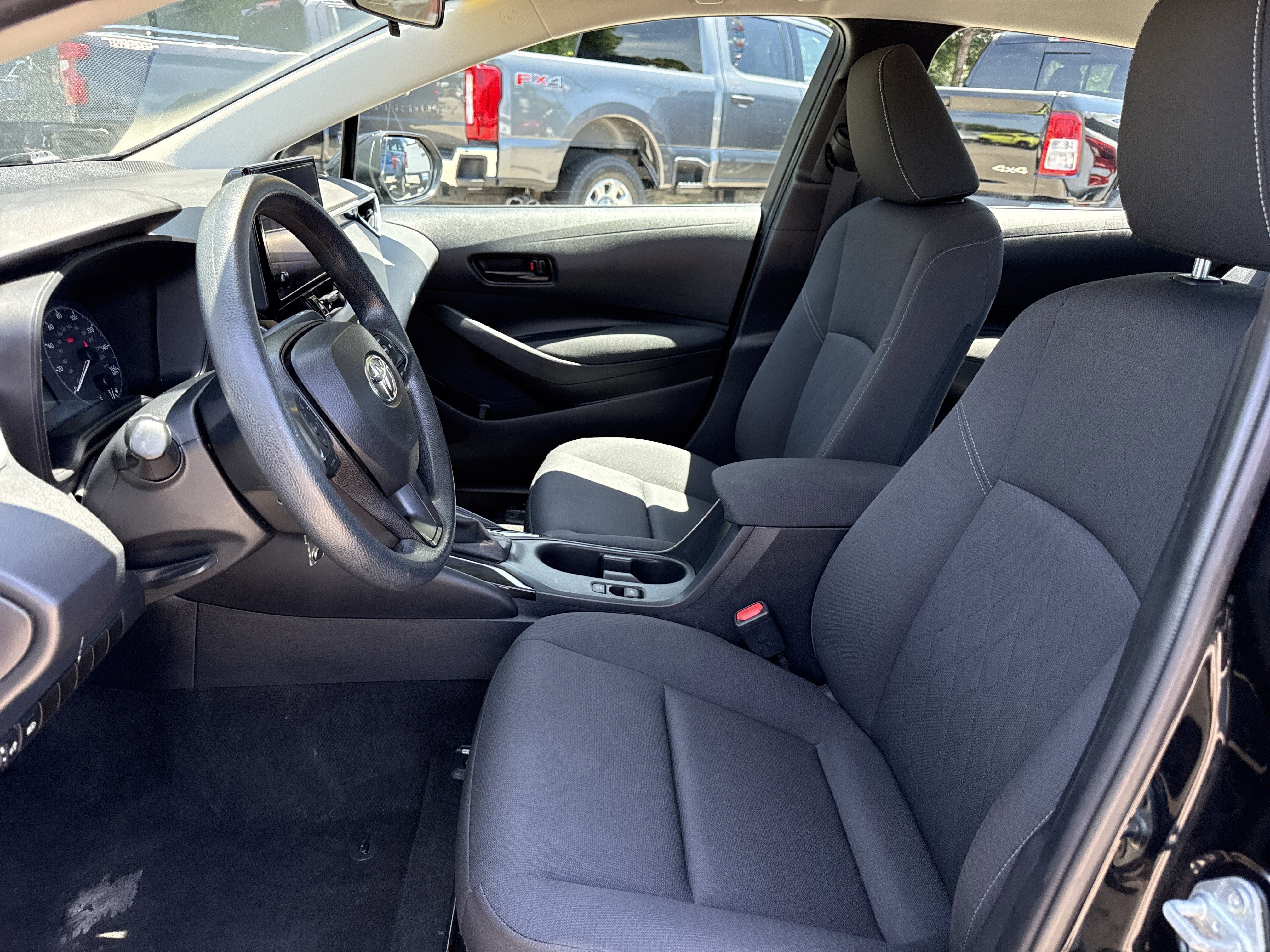 2024 Toyota Corolla LE - Photo 15