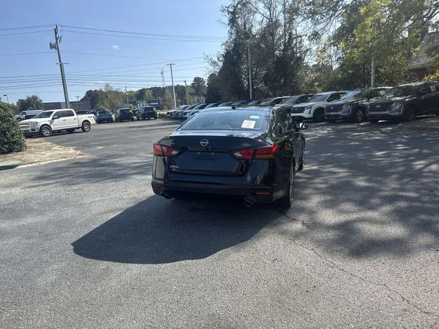 Used 2025 Black Nissan 2.5 SL image 6
