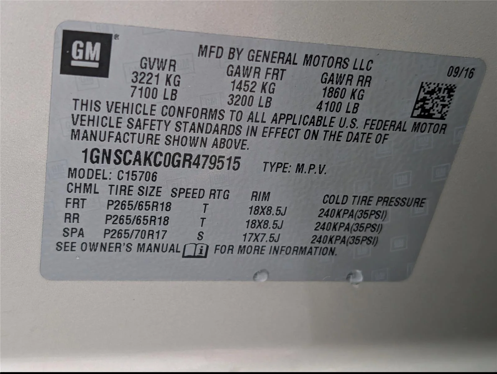 Used 2016 CHAMPAGNE SILVER METALLIC Chevrolet LS image 33