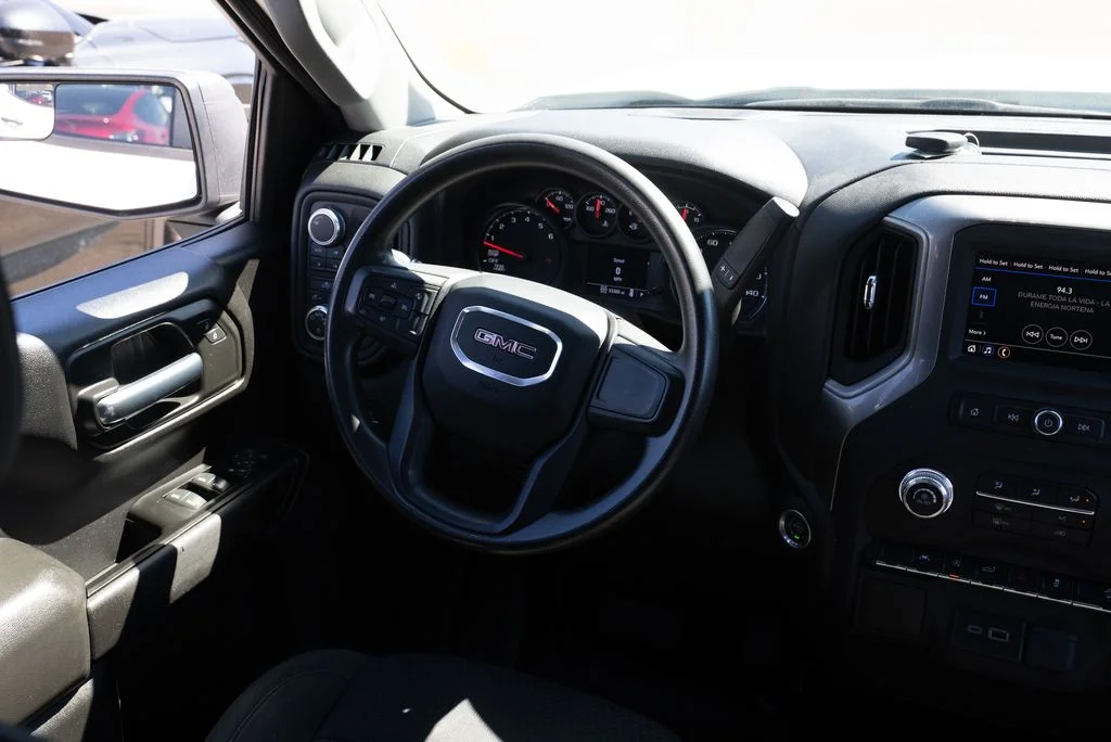 Used 2023 White GMC Pro image 10