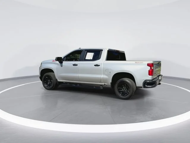 Used 2021 Silver Chevrolet LT Trail Boss image 7