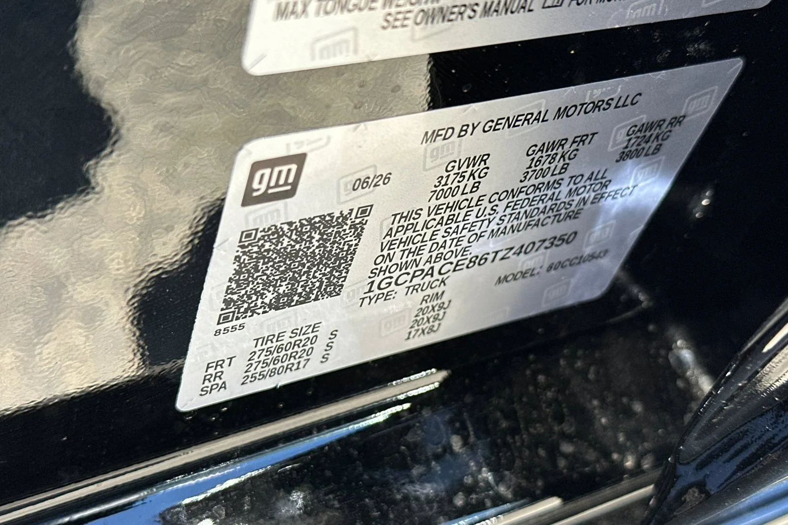 New 2026 Black Chevrolet LT image 28