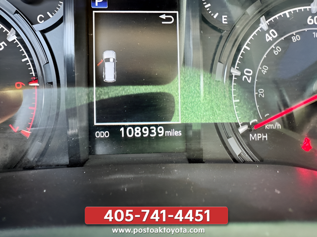 Used 2021 Black Toyota SR5 image 31