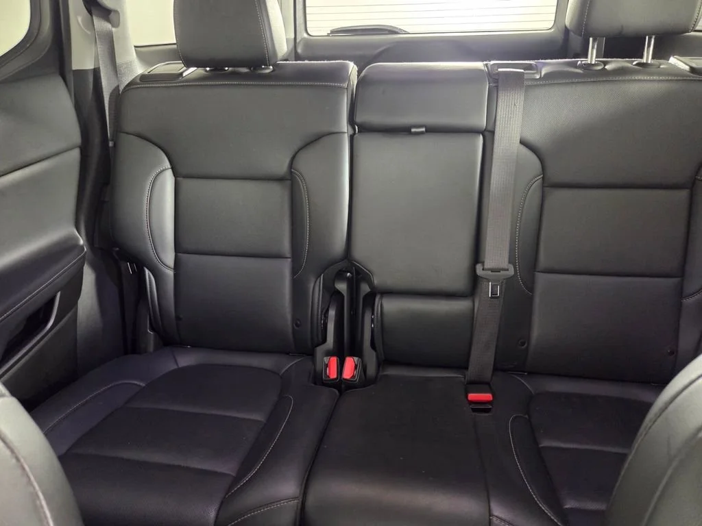 Used 2021 Satin Steel Metallic GMC SLT image 22