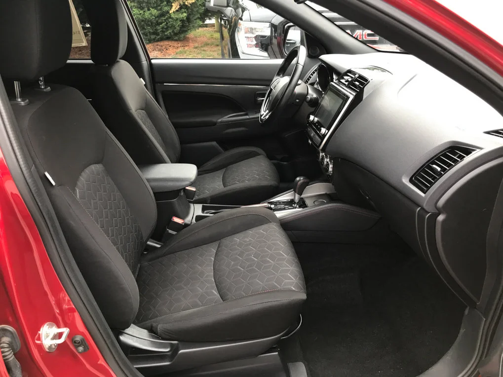 Pre-Owned 2021 Mitsubishi Outlander Sport BE