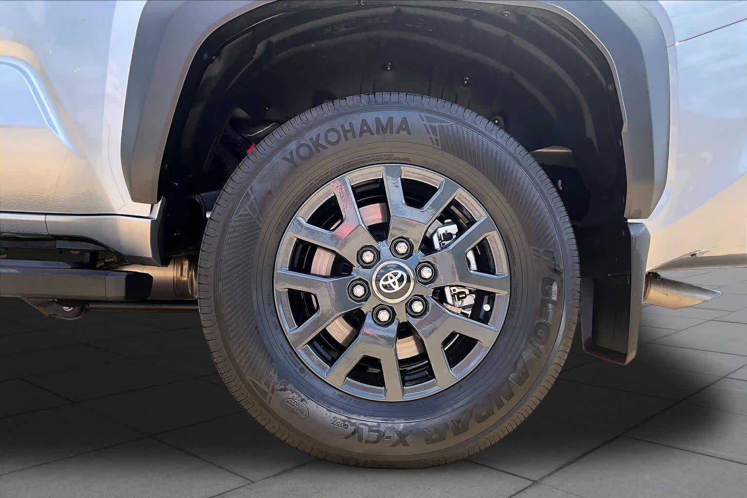 Used 2026 Cutting Edge Toyota SR5 image 11
