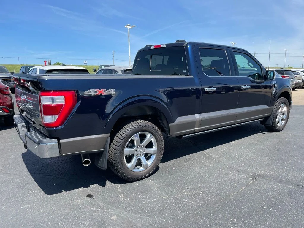 Used 2023 Antimatter Blue Metallic Ford King Ranch image 4
