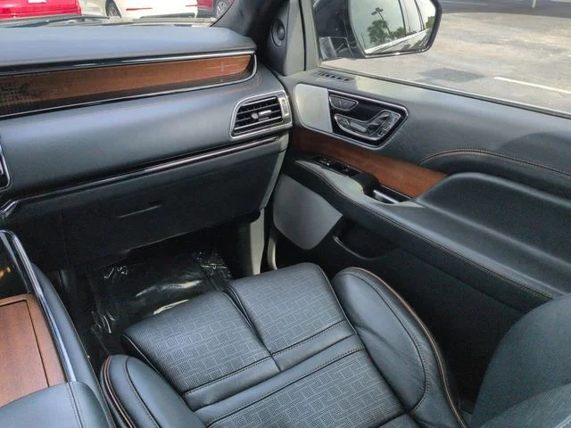 Used 2023 Dark Gray Metallic Lincoln Black Label image 18