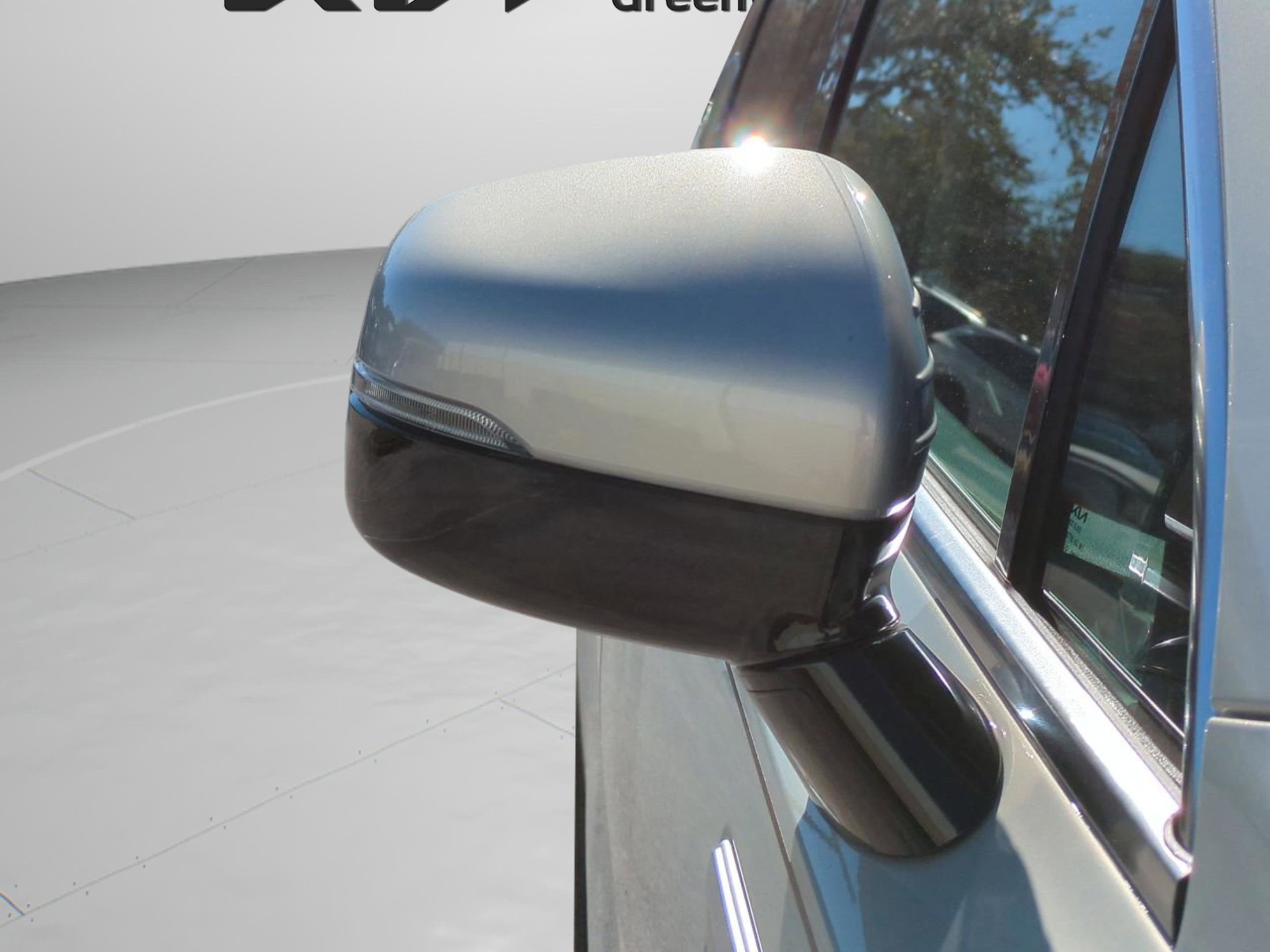 New 2026 Ivory Silver Kia S image 35