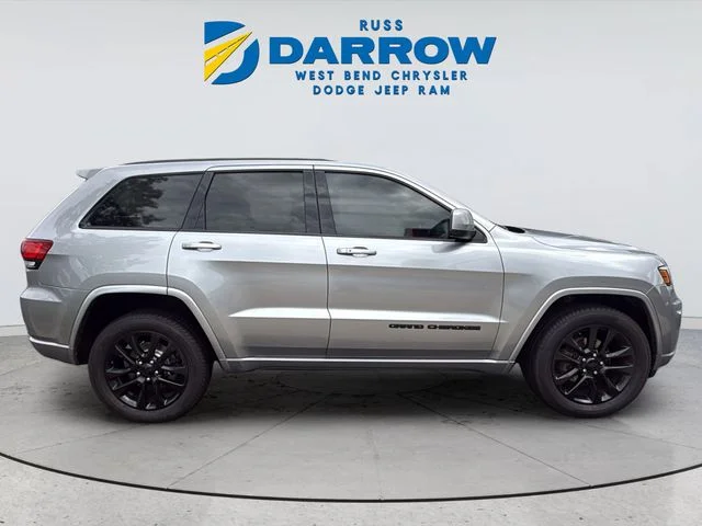 Certified Used 2020 Silver Jeep Altitude image 6