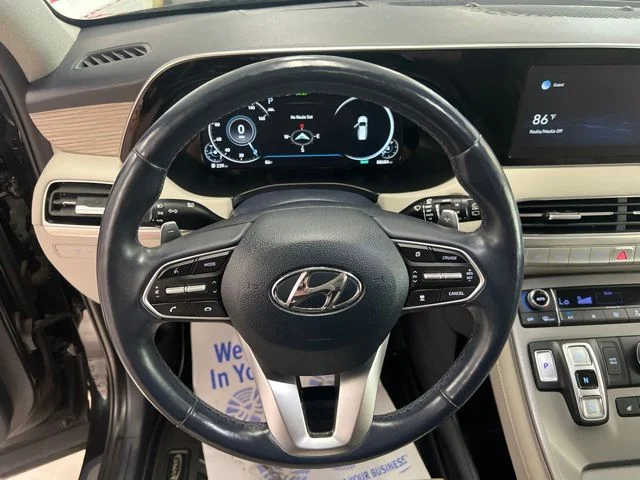 Used 2021 Black Hyundai Limited image 28