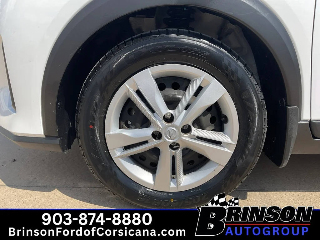 Used 2025 Fresh Powder Nissan S image 14