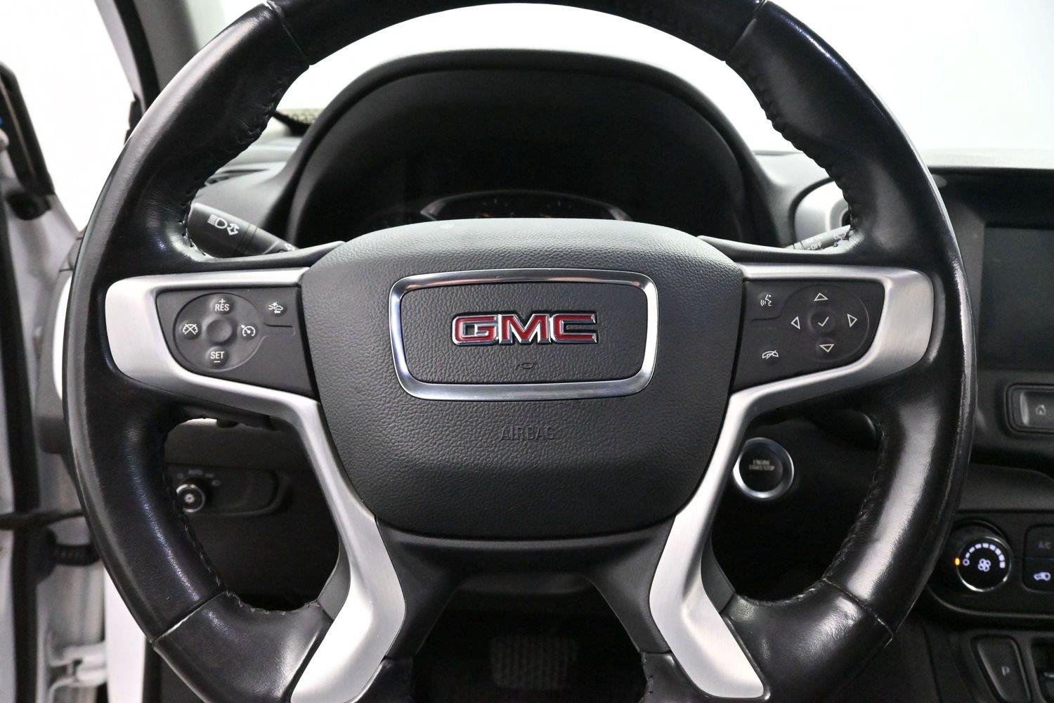 Used 2020 Summit White GMC SLE image 16
