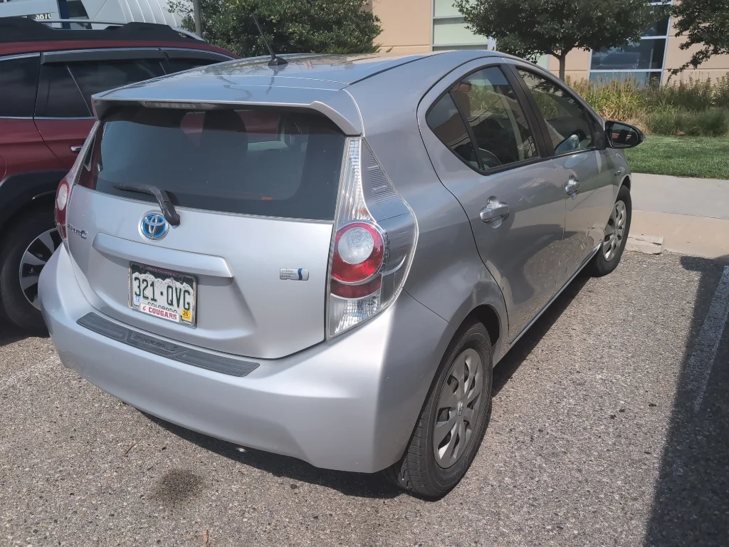 Used 2014 Classic Silver Metallic Toyota One image 3