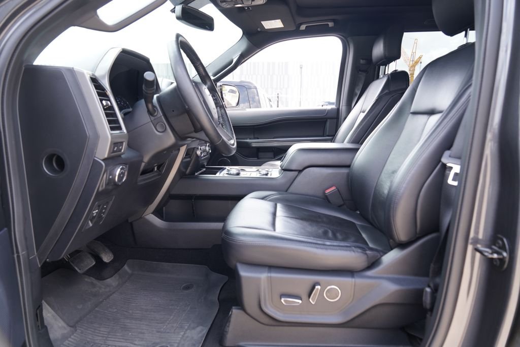 Used 2019 Magnetic Ford XLT image 9