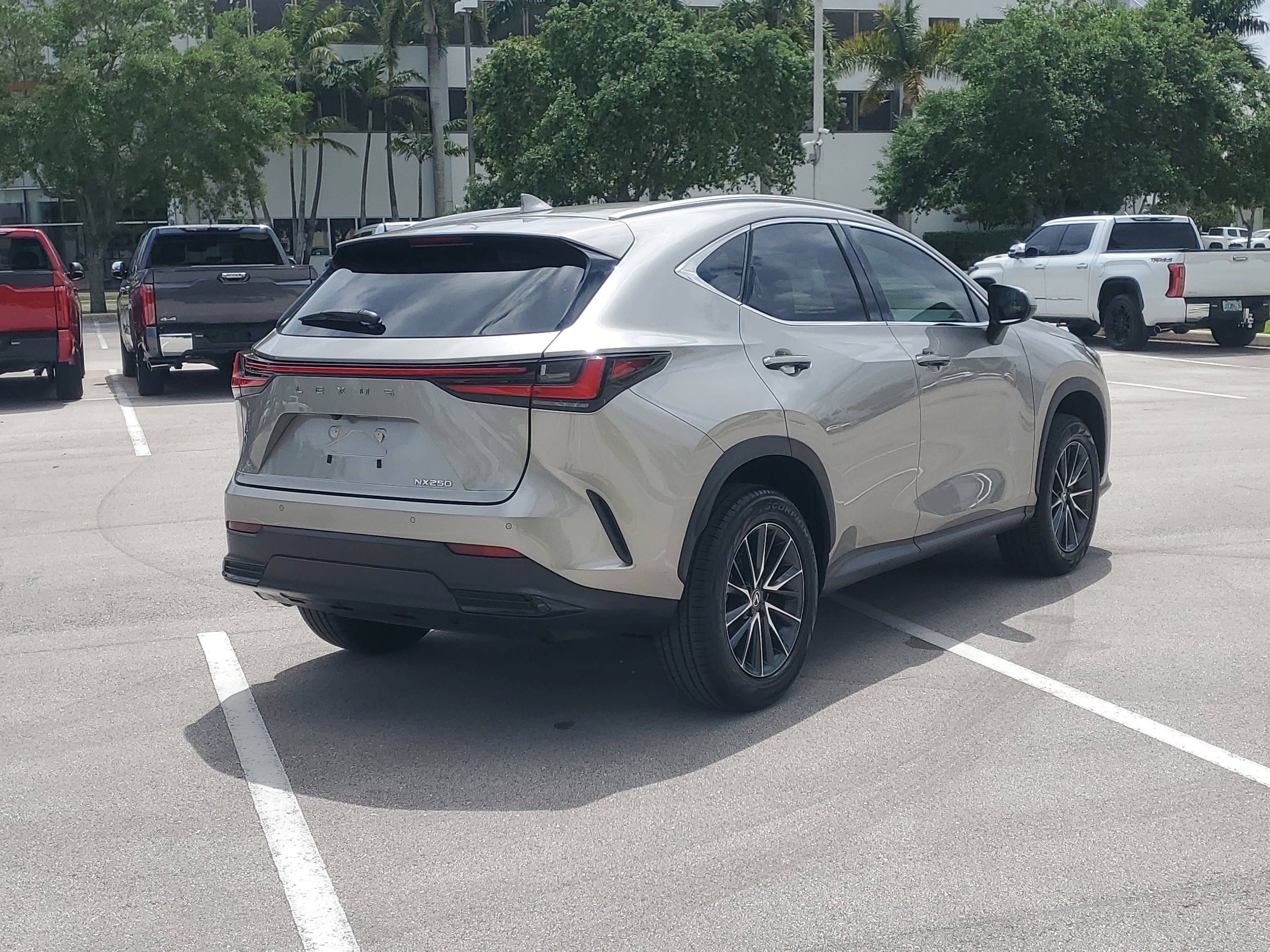 Used 2024 Silver Lexus NX 250 Premium image 10