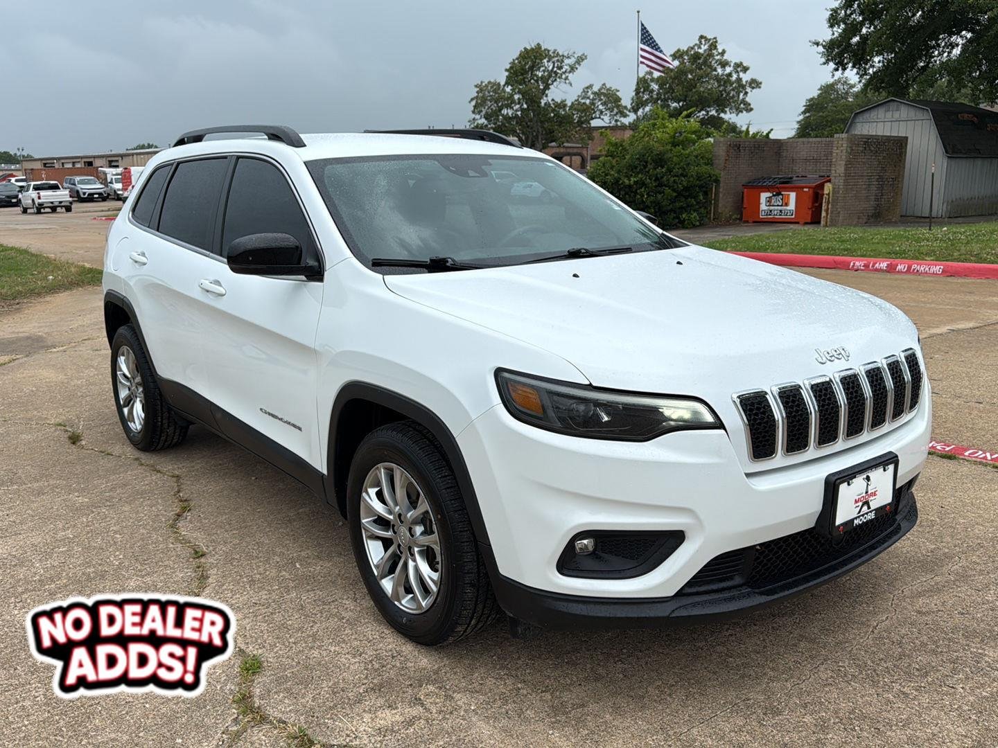 2022 Jeep Cherokee Latitude Lux's photo