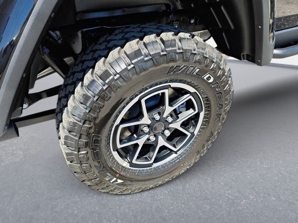 New 2026 Black Clearcoat Jeep Rubicon X image 10