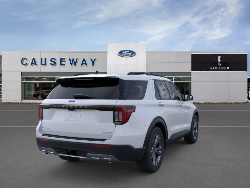 New 2026 Space White Metallic Ford Active image 8