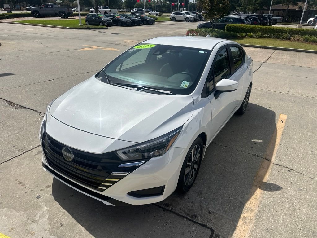 2025 Nissan Versa 1.6 SV