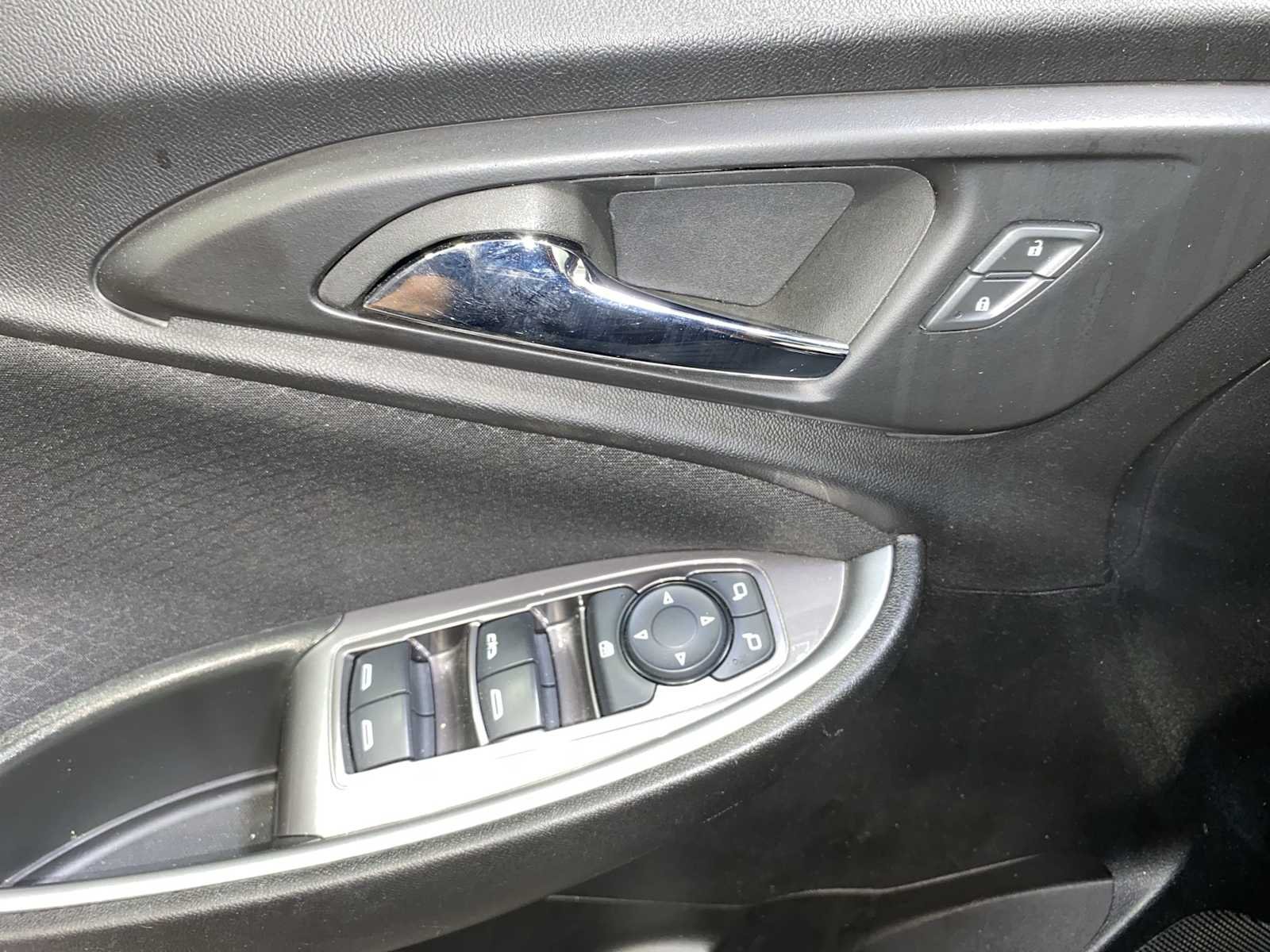 Used 2024 Sterling Gray Metallic Chevrolet LT image 23