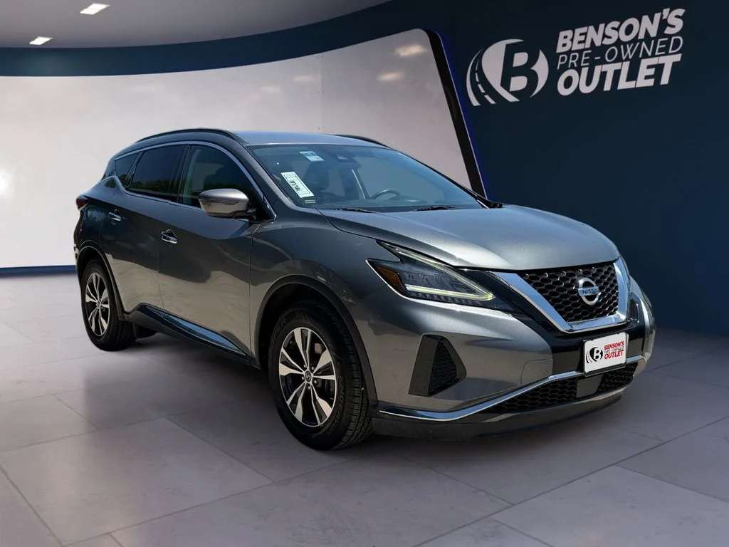 Used 2020 Gray Nissan SV image 7