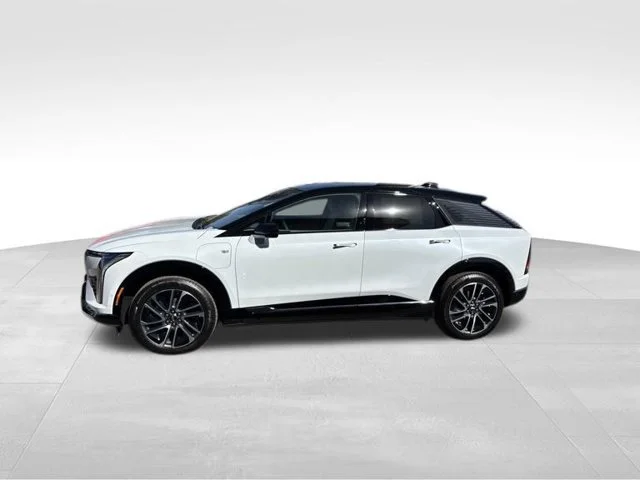 New 2027 Vibrant White Tricoat Cadillac Sport image 2