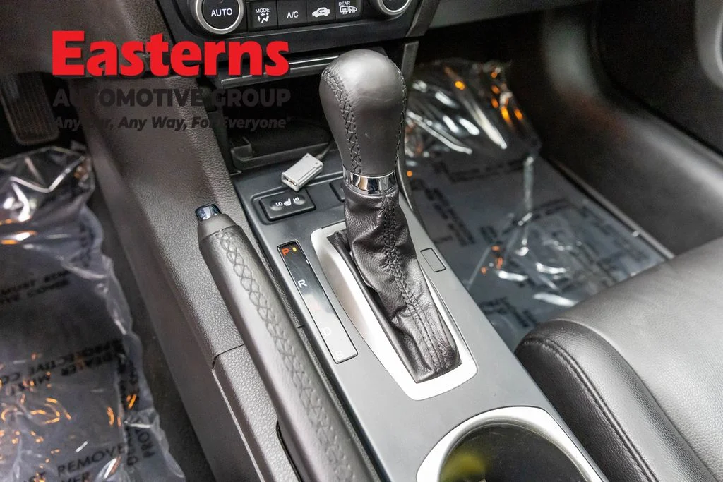 Used 2018 Black Acura 2.4L image 13