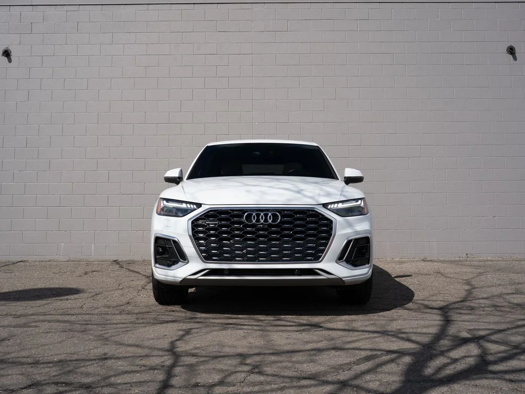 Used 2023  Audi  image 10
