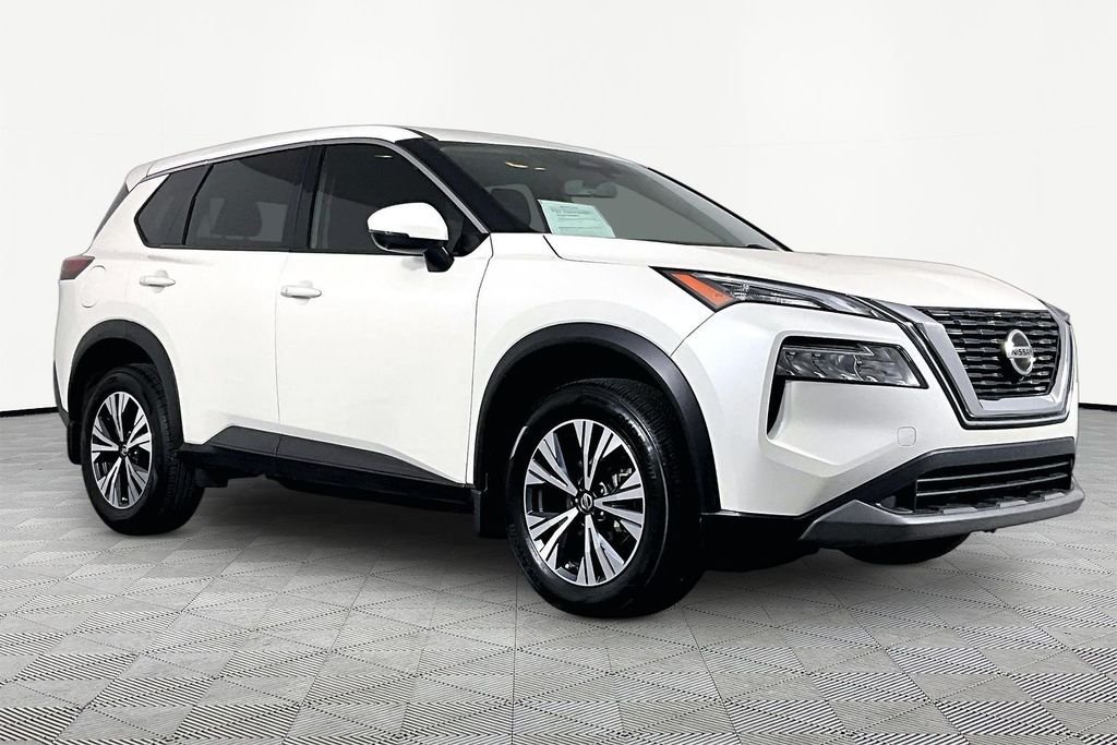 Certified Used 2021 White Nissan SV image 3