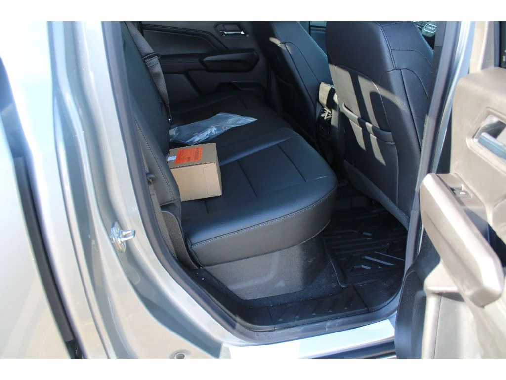 New 2026 STERLING METALLIC GMC 2WD Elevation image 10