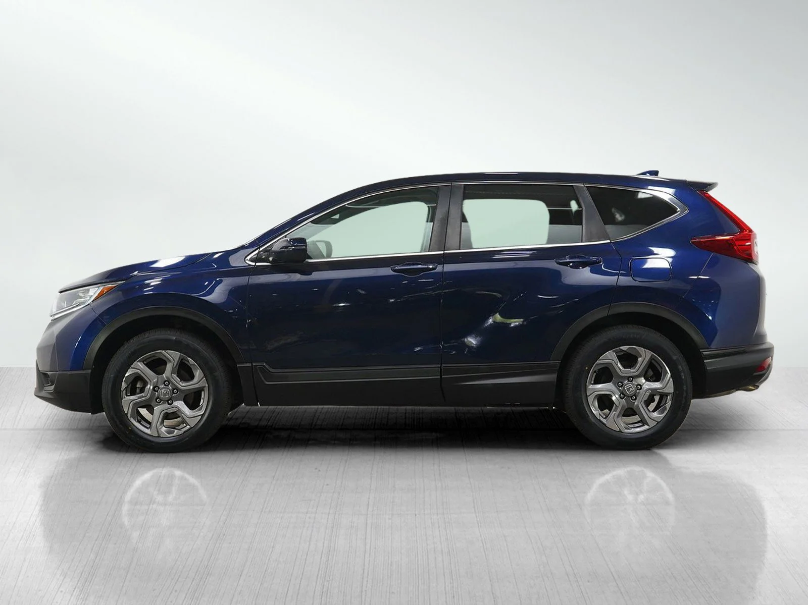 Used 2018 Honda CR-V EX with VIN 5J6RW2H58JL015731 for sale in White Bear Lake, Minnesota