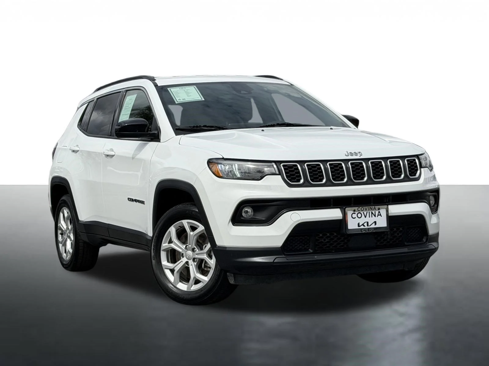 Used 2024 Jeep Compass Latitude with VIN 3C4NJDBN1RT118383 for sale in Covina, CA