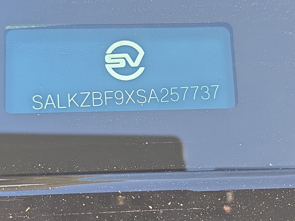 2025 Land Rover Range Rover SV - Photo 36