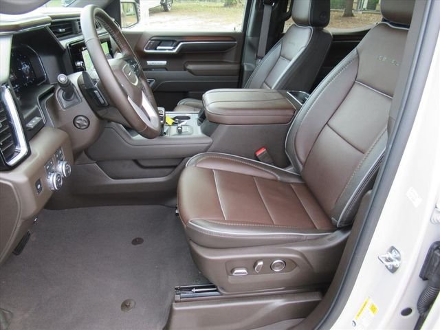 Used 2026 Beige GMC Denali image 17