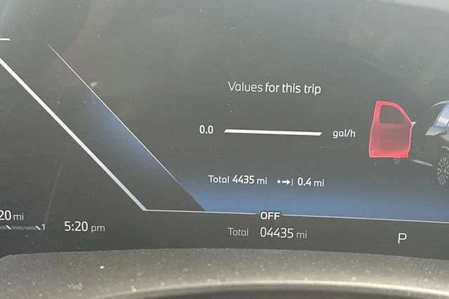 Used 2026 Green BMW xDrive40i image 32