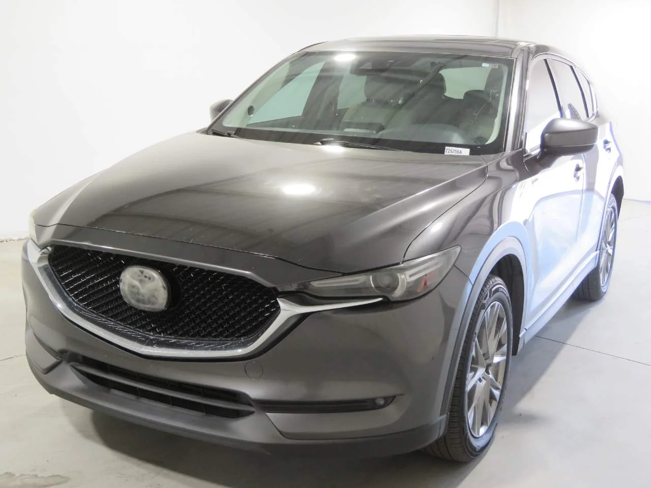2018 Mazda CX-5 Grand Touring auto's photo