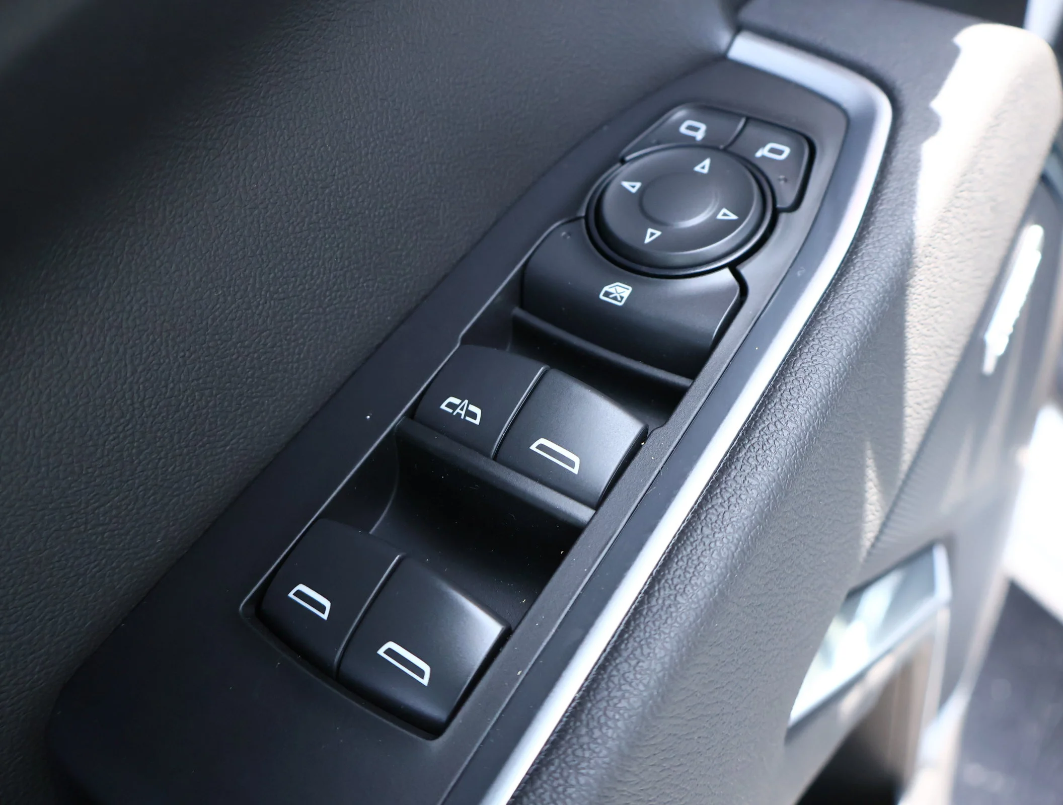 2026 Chevrolet Silverado 1500 RST - Photo 8