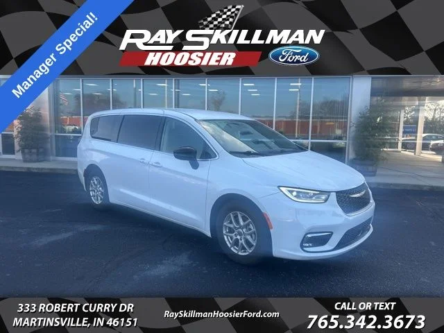 2024 Chrysler Pacifica Touring L
