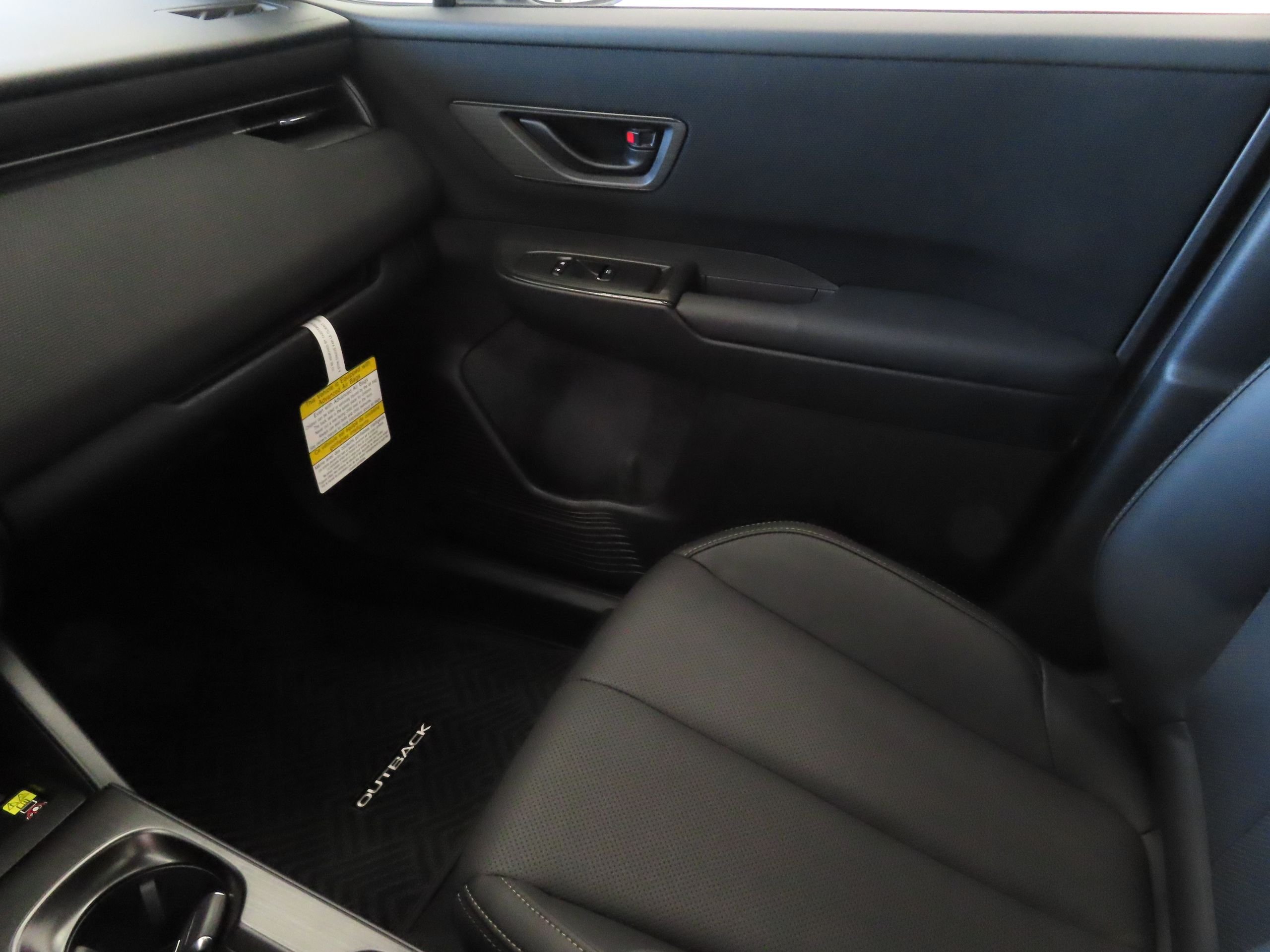 New 2026 CRYSTAL BLACK SILICA Subaru Limited image 19