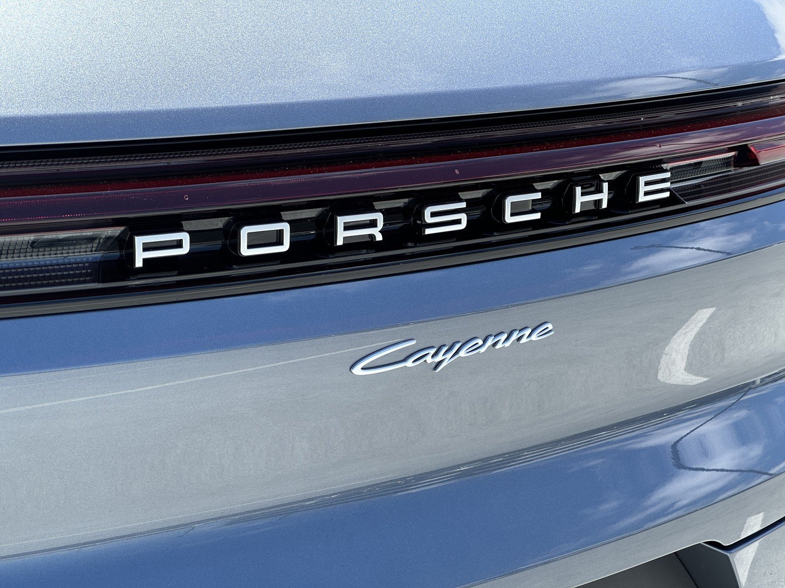 New 2026 Vanadium Grey Metallic Porsche Cayenne (AWD) image 25