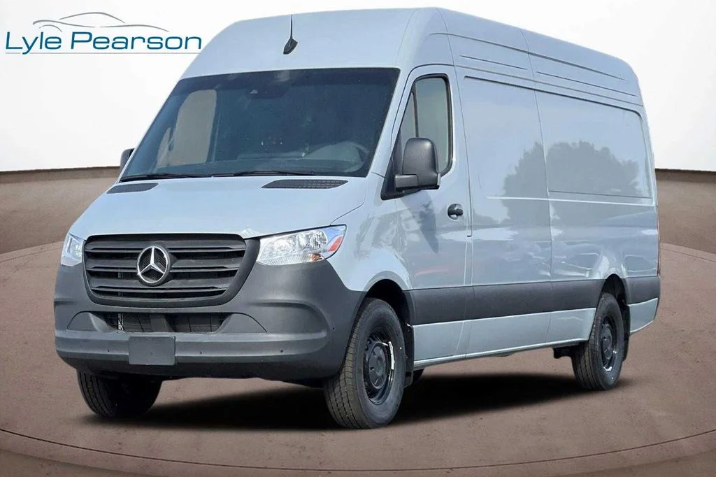 2024 Mercedes-Benz Sprinter Crew Van