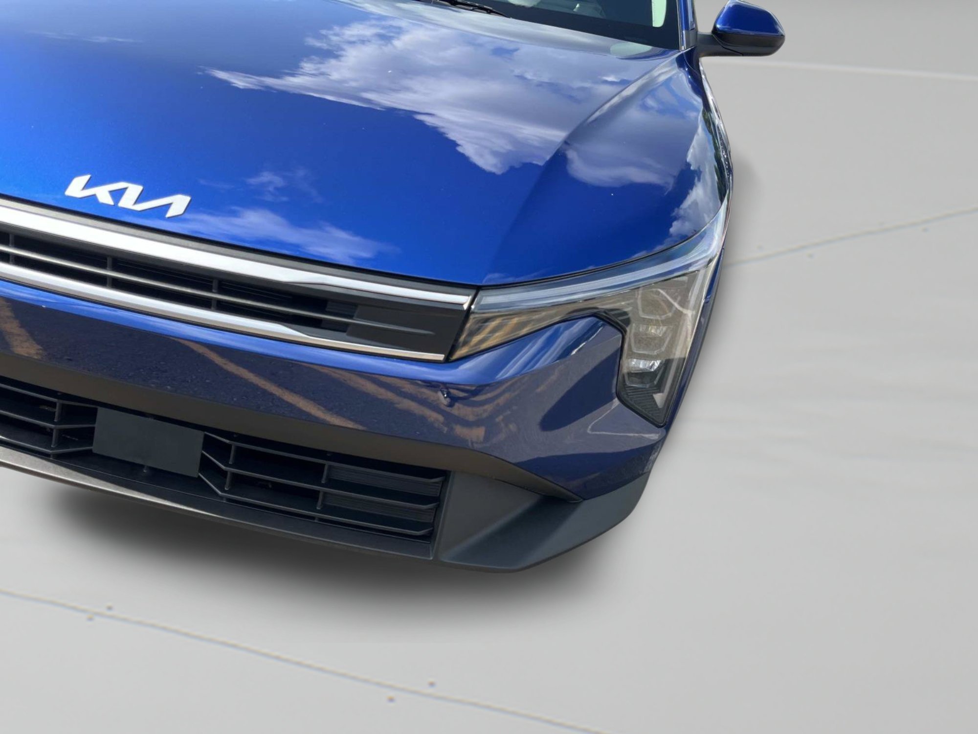 New 2026 Deep Sea Blue Kia LXS image 29