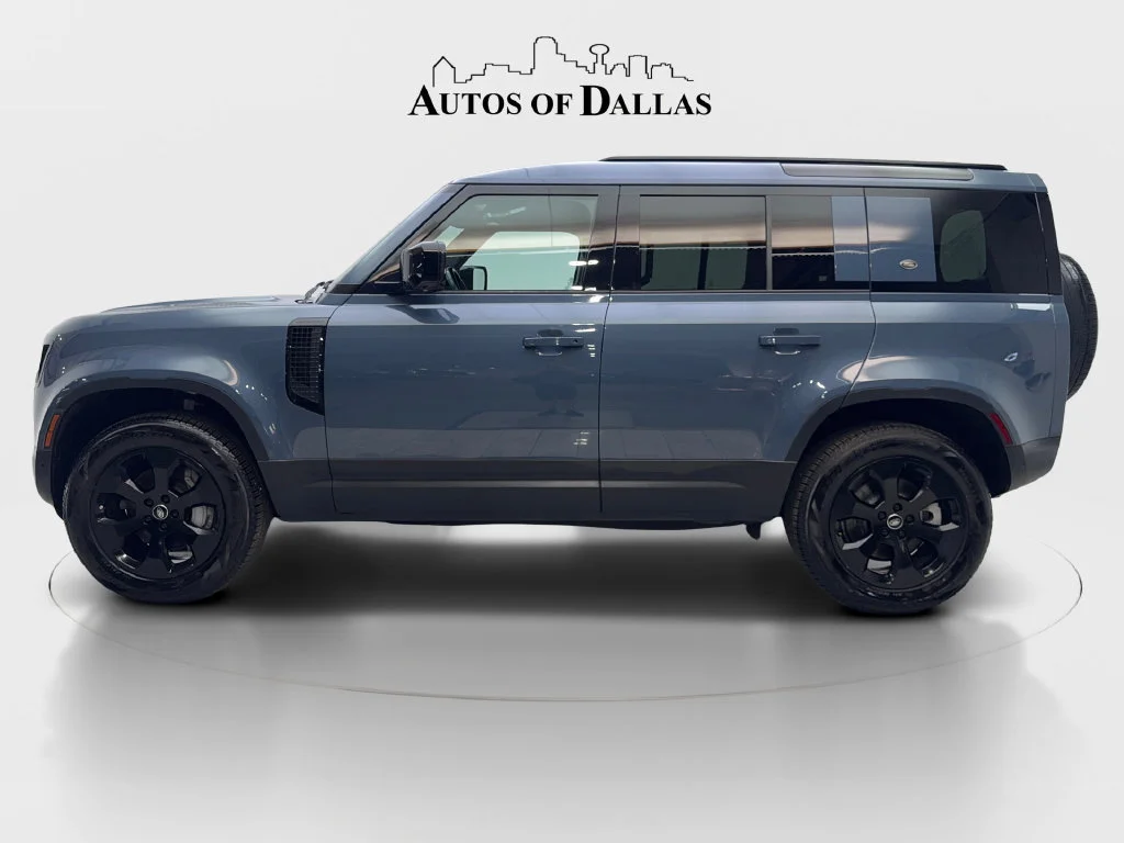 Used 2023 Blue Land Rover SE image 6