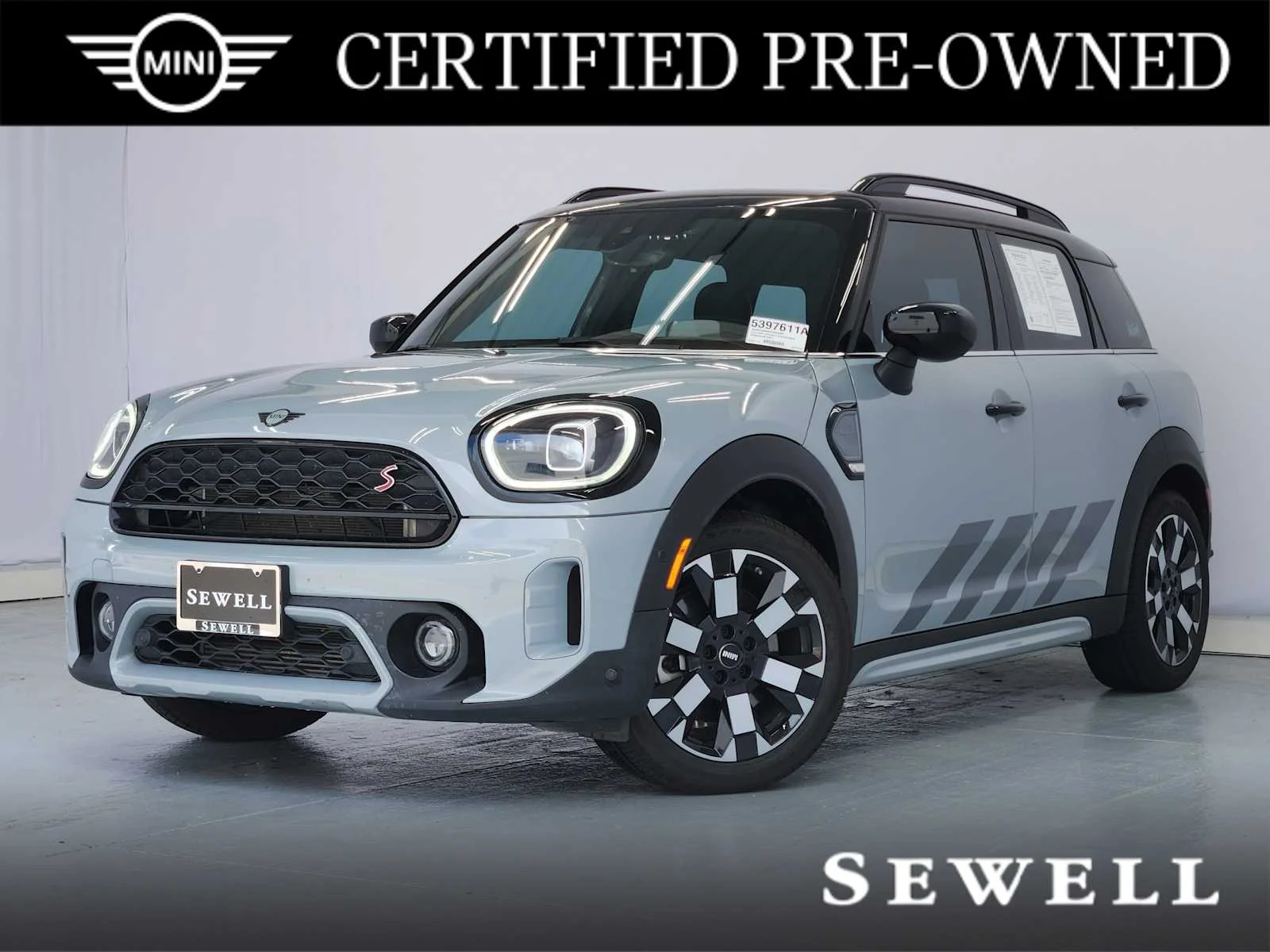 2024 MINI Countryman Cooper S's photo