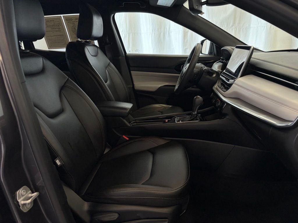 Used 2024 Gray Metallic Jeep Limited image 19