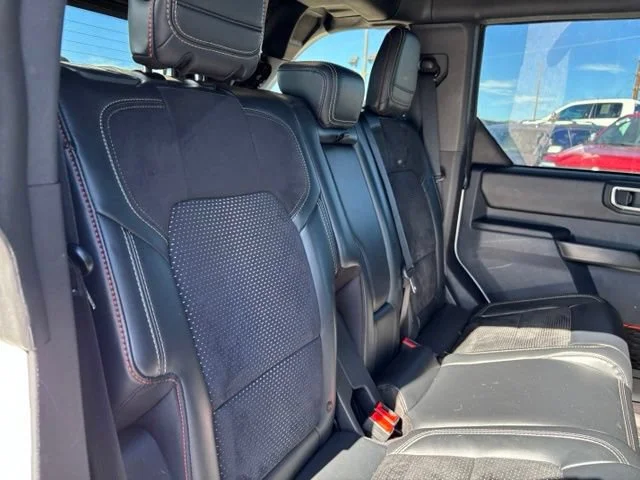 Used 2023 White Ford Raptor image 22